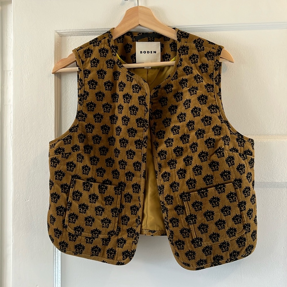Boden Corduroy Patterned Vest